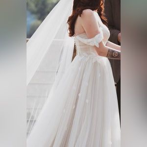 Wedding dress and Veil